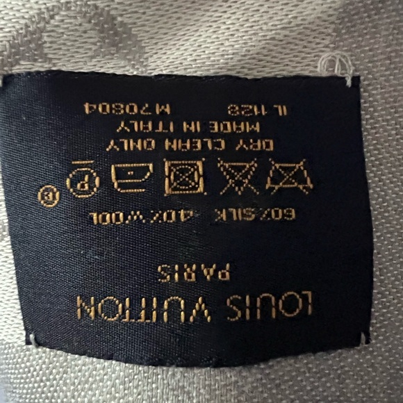 Louis Vuitton Shawl Denim Silver Grey reversible - Picture 3 of 5